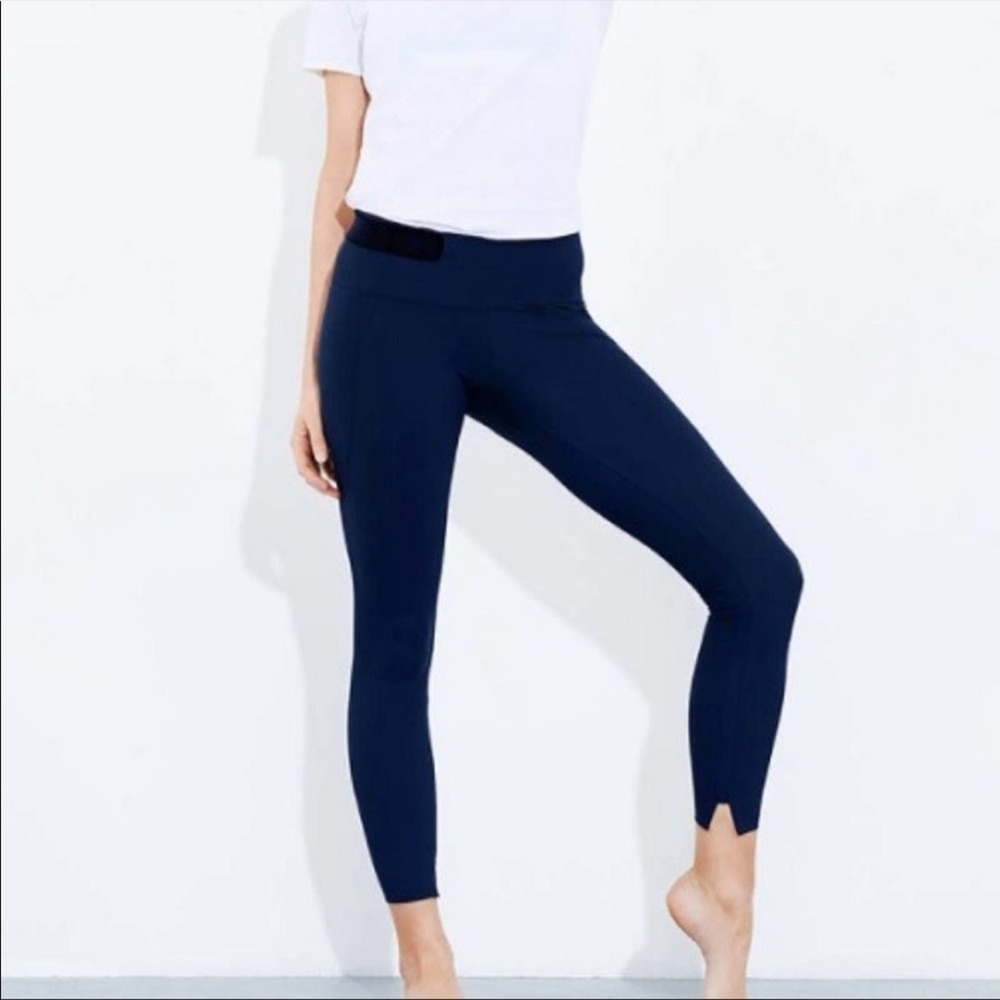 ADAY Crop and Roll Leggings Midnight Size S